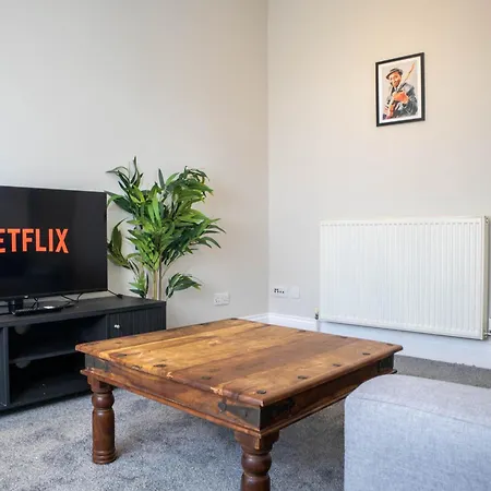 York Place Mews - 2 Bed 2 Bath Free Parking *