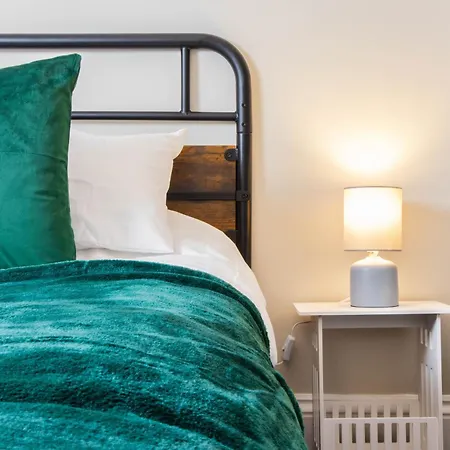 York Place Mews - 2 Bed 2 Bath Free Parking *