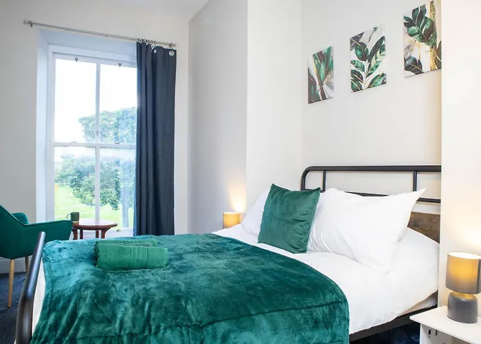 York Place Mews - 2 Bed 2 Bath Free Parking *